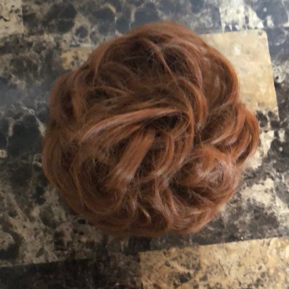 Hair scrunchie